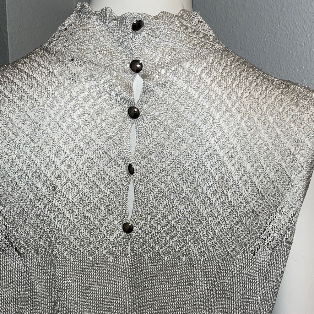 Elegant Silver Lace Women's Top Vintage st. John Size med beautifully made. - Picture 8 of 15
